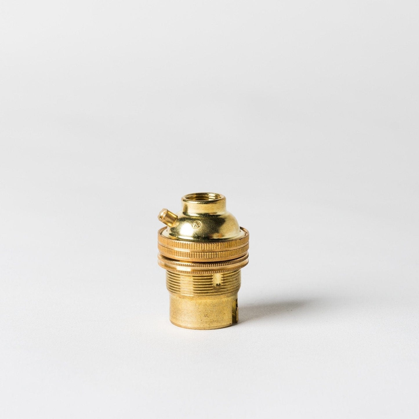 Bayonet Brass Period Lampholder 3/4" Threaded - Lightspares